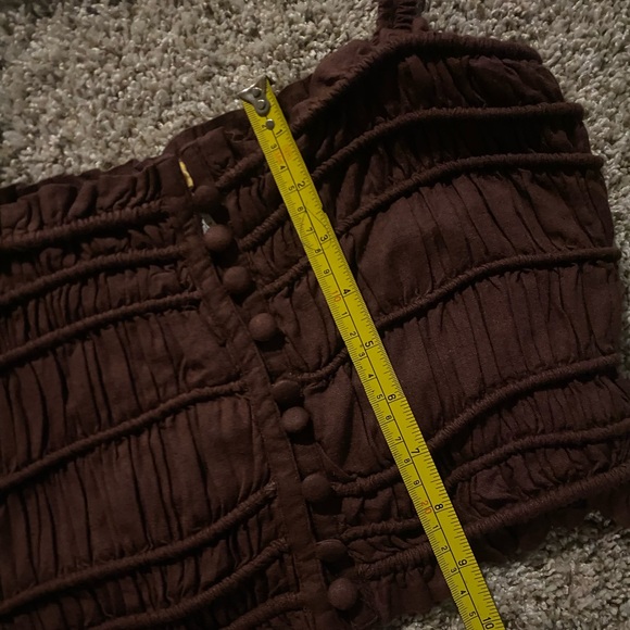 Urban Outfitters Ruffled Button Crop Top - Picture 5 of 5